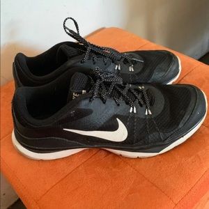nike running shoe